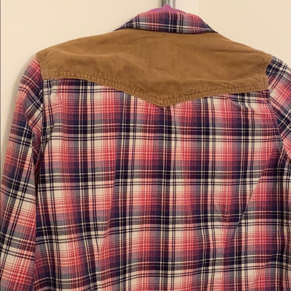 Shirt - Picture 6 of 6